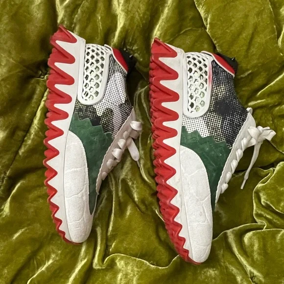 Christian loubotin CL Paris 38.5 size sneakers flawed read below ! Only shoes - Picture 6 of 13